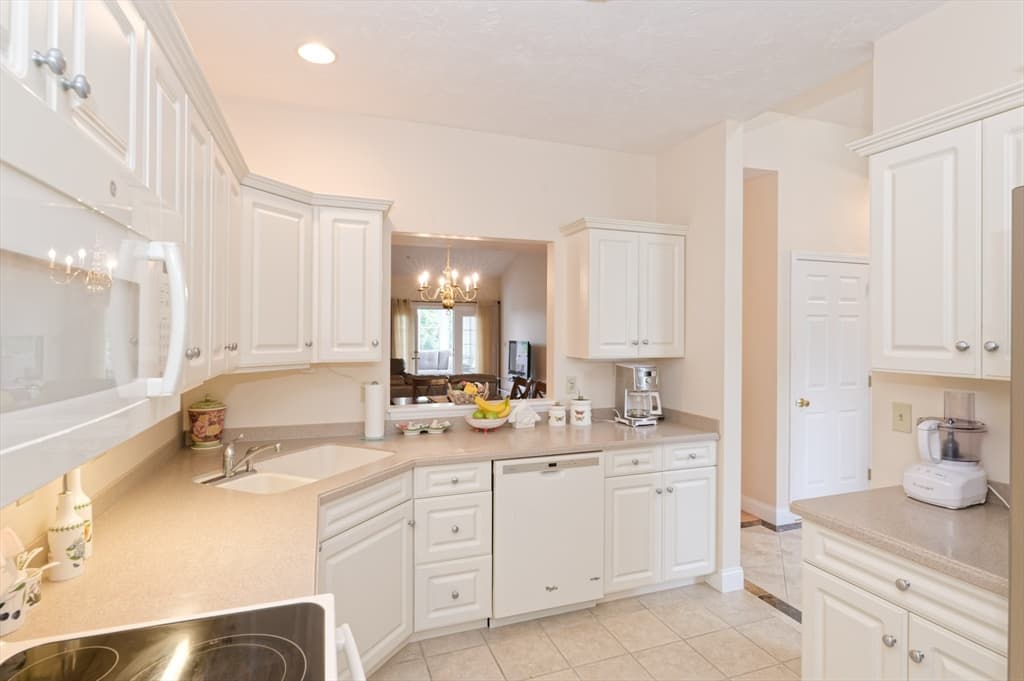 79 Orchard Meadows Drive # 79, Shrewsbury MA 01545 photo 11