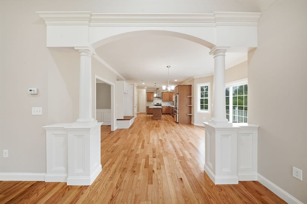 1055 Salem Street, North Andover MA 01845 photo 12