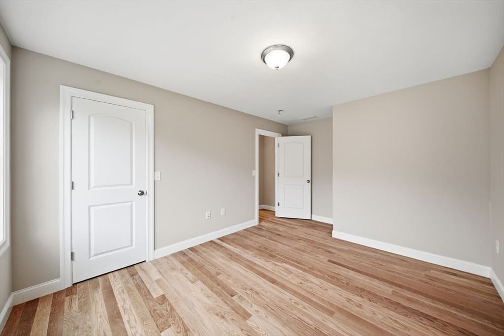 1055 Salem Street, North Andover MA 01845 photo 29