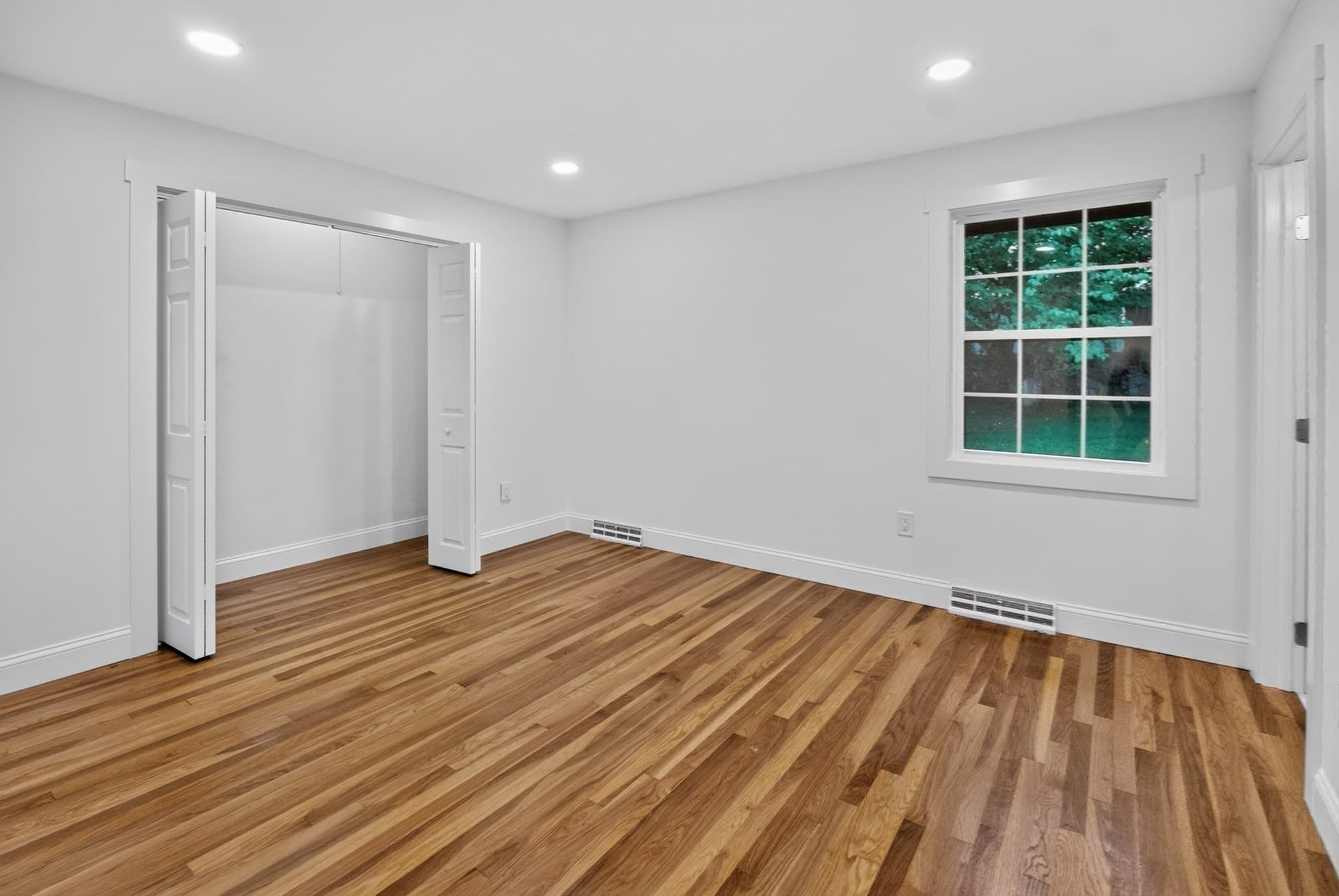 Single Family Residence at 601 Winter St, Framingham MA 01702, photo 26 of 42