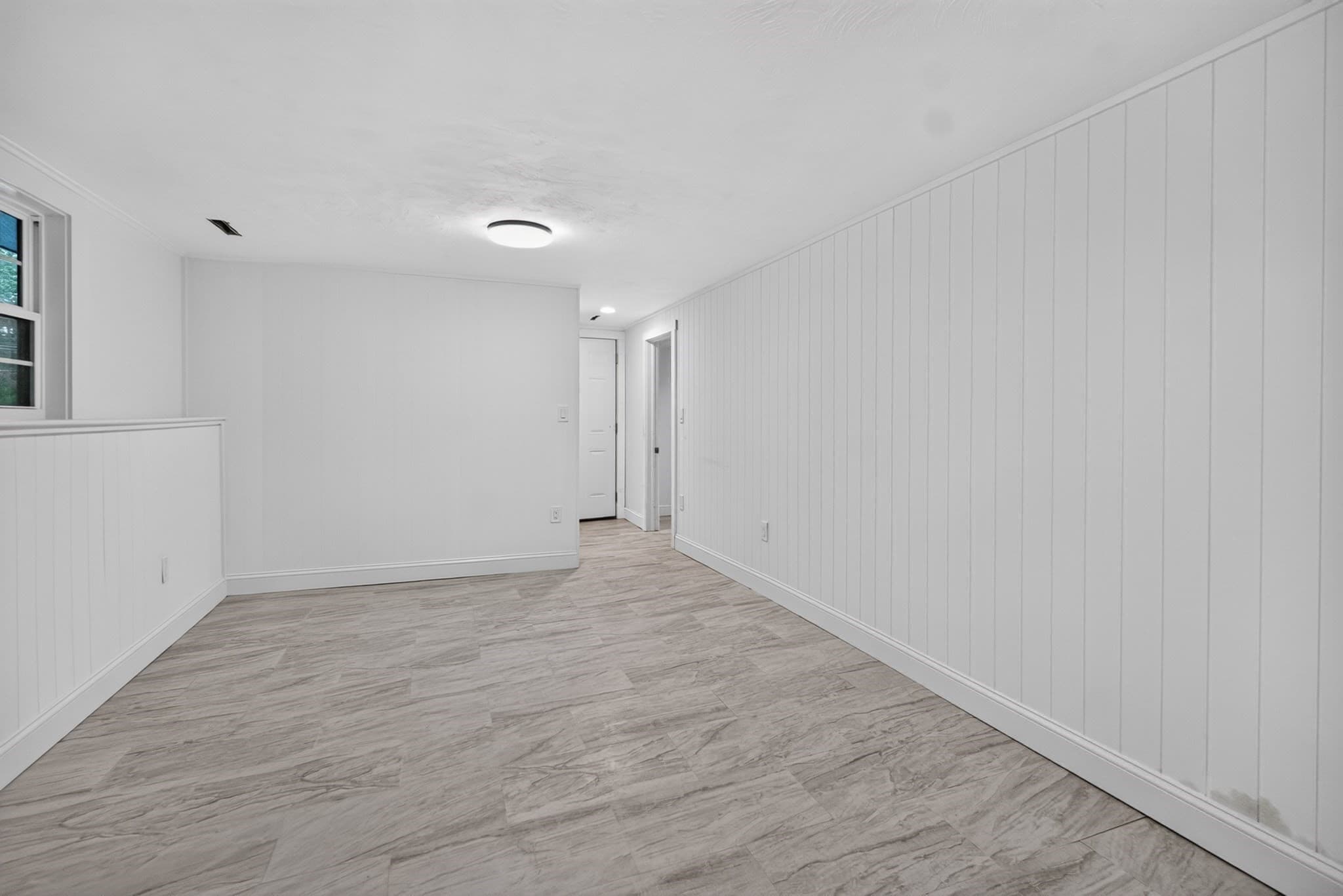 Single Family Residence at 601 Winter St, Framingham MA 01702, photo 33 of 42