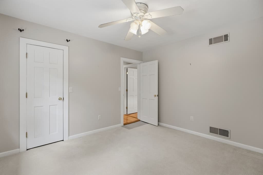 73 West Street, Pepperell MA 01463 photo 29