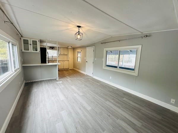 Mobile Home at 1790 Massachusetts Ave # 25, Lunenburg MA 01462, photo 8 of 24