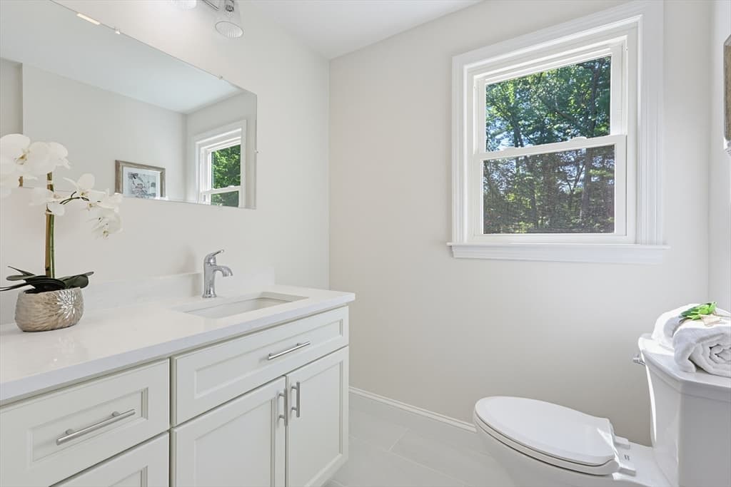 Single Family Residence at 8 Cook Rd, Foxboro MA 02035, Foxboro, photo 16 of 36