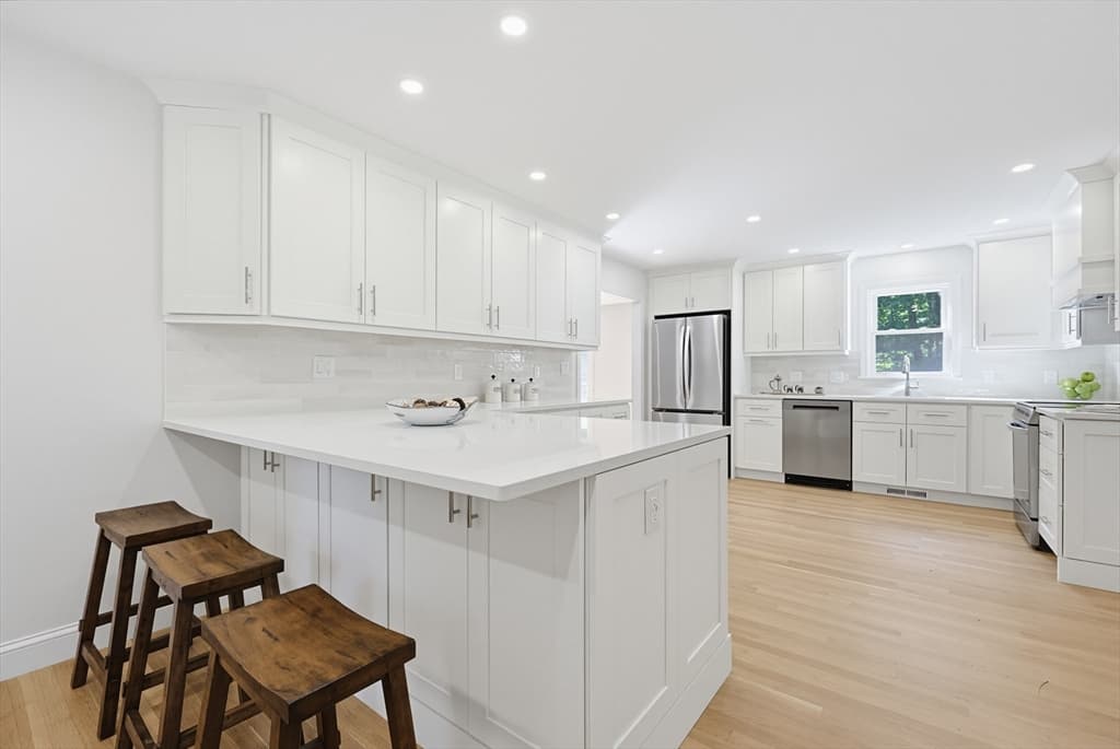 Single Family Residence at 8 Cook Rd, Foxboro MA 02035, Foxboro, photo 30 of 36