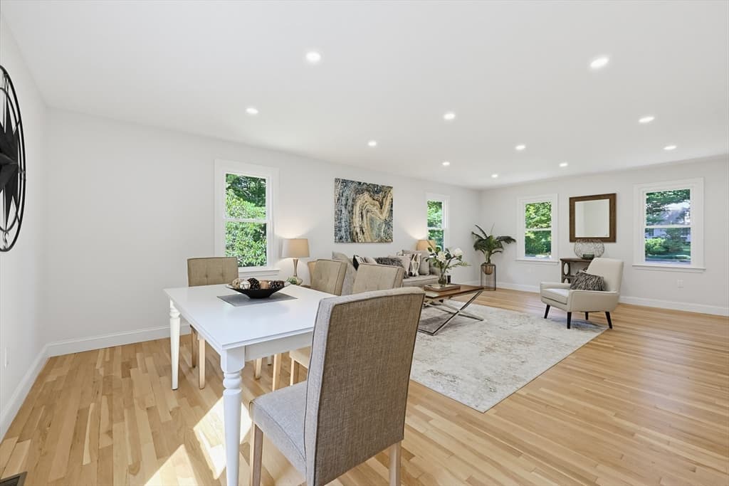 Single Family Residence at 8 Cook Rd, Foxboro MA 02035, Foxboro, photo 18 of 36