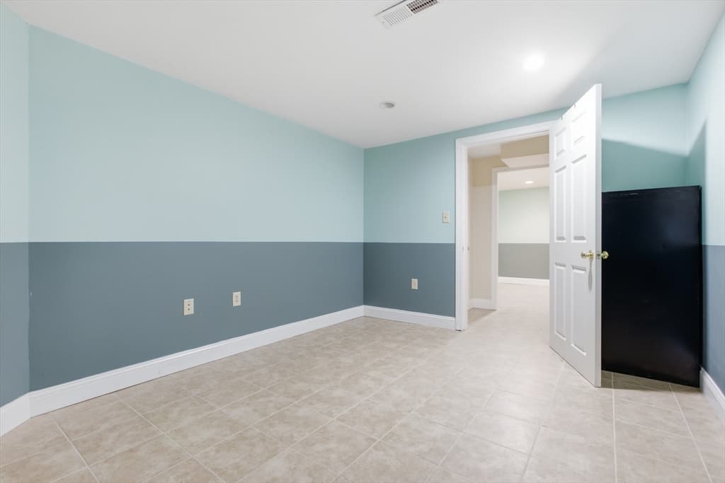 567 Talbot Ave # 20, Boston MA 02124 photo 20