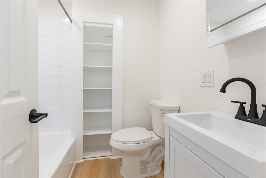 3 Family at 595 East 5th Street, Boston MA 02127, Boston, photo 25 of 26