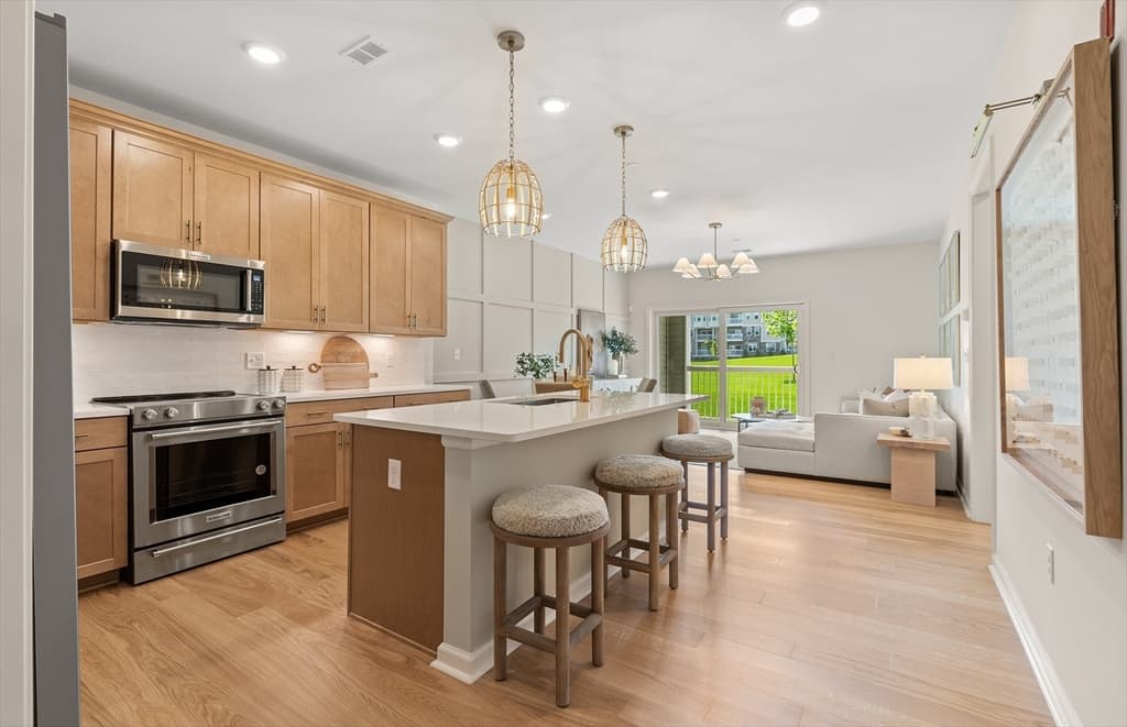 399 Neponset # 204, Canton MA 02021 photo 6