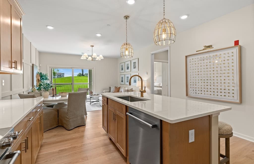 399 Neponset # 204, Canton MA 02021 photo 4