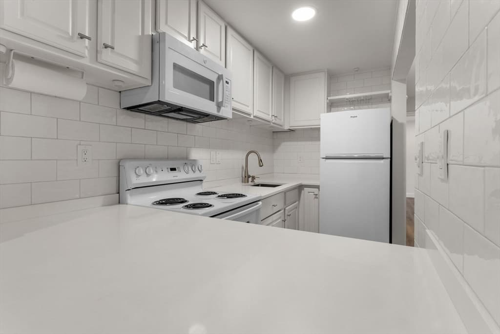 800 Bearses Way, Barnstable MA 02601 photo 6
