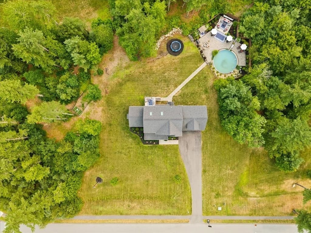 8 Paddock Cir, Middleboro MA 02346 photo 7