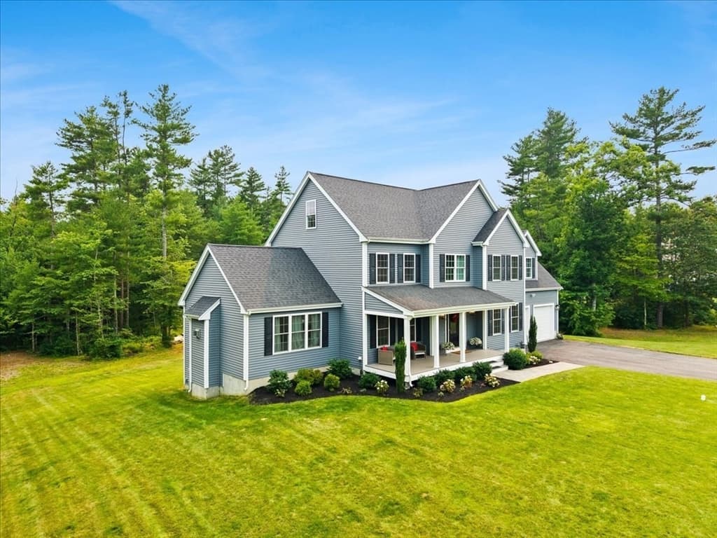 8 Paddock Cir, Middleboro MA 02346 photo 5