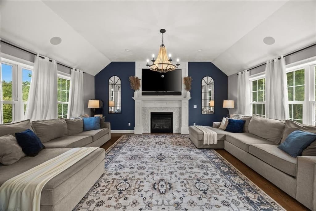 8 Paddock Cir, Middleboro MA 02346 photo 24