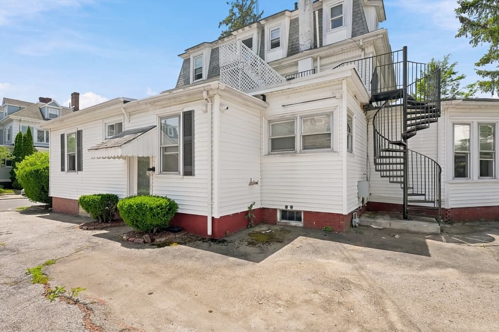 62 Nahant St., Lynn MA 01901 photo 6