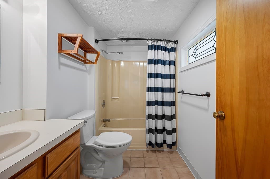 54 Voyagers Ln # 54, Ashland MA 01721 photo 5