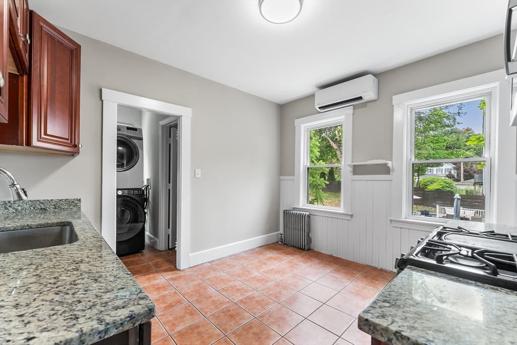 39 Orchard St, Marlborough MA 01752 photo 23