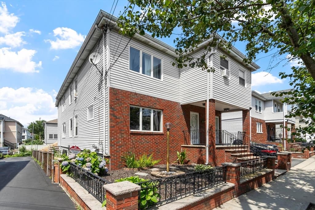 26 Shirley St, Everett MA 02149 photo 32