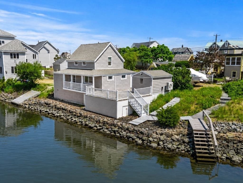 3 36th Street, Newbury MA 01951