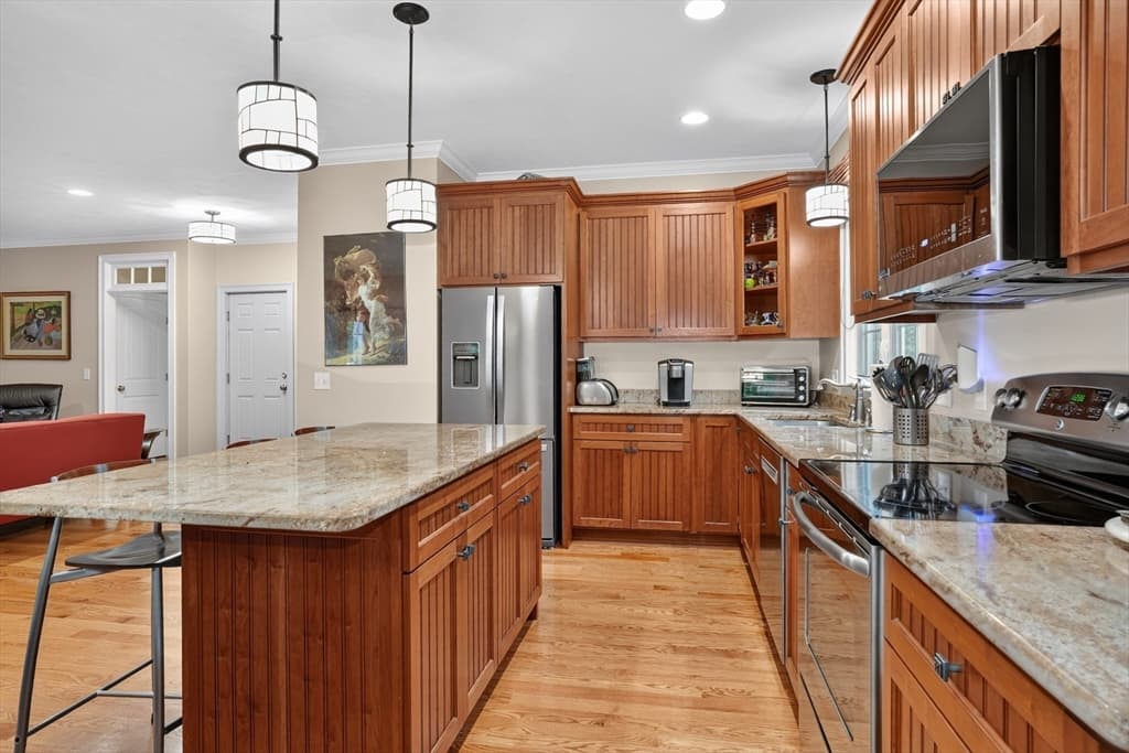 7 Cyrus Way # 7, Northborough MA 01532 photo 3