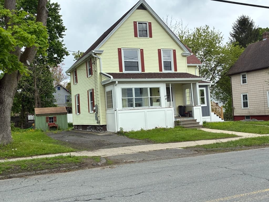Single Family Residence at 303 Chapman, Greenfield MA 01301, Greenfield, photo 2 of 23