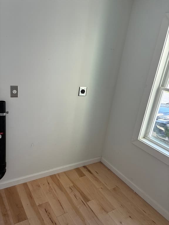 Single Family Residence at 303 Chapman, Greenfield MA 01301, Greenfield, photo 9 of 23