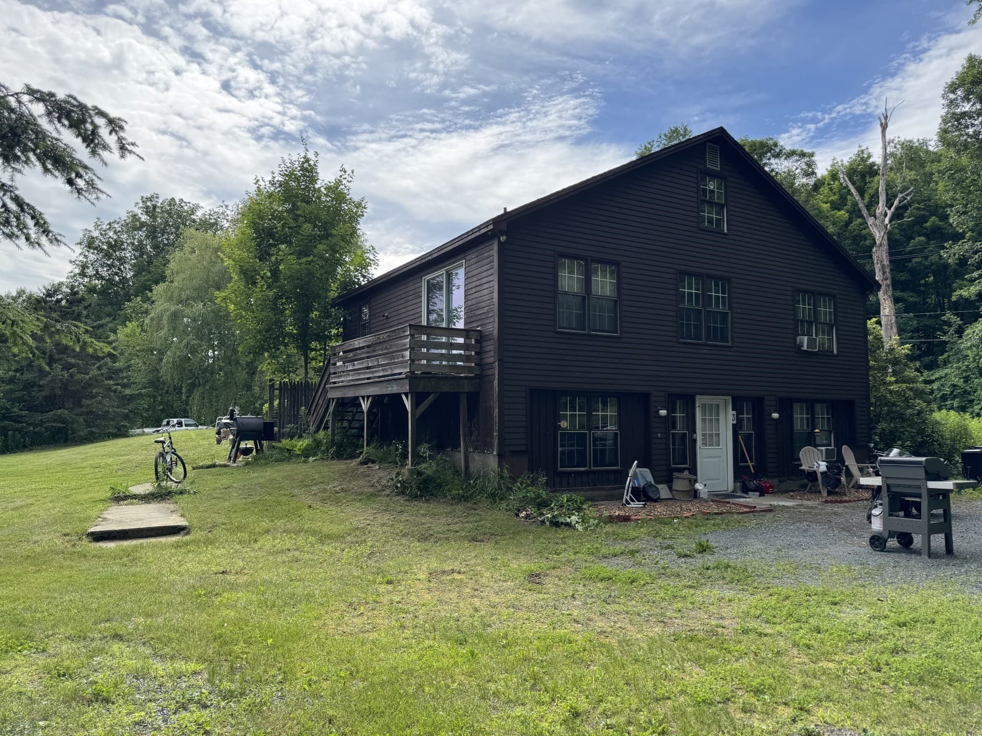 3 Family at 114 Parmenter Rd, Bernardston MA 01337, photo 3 of 11