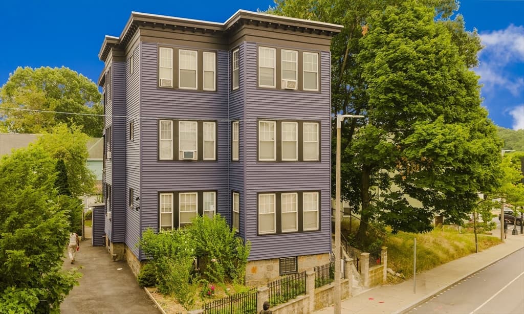 3 Family - 3 Units Up/Down at 624 Norfolk Street, Boston MA 02126, photo 14 of 38