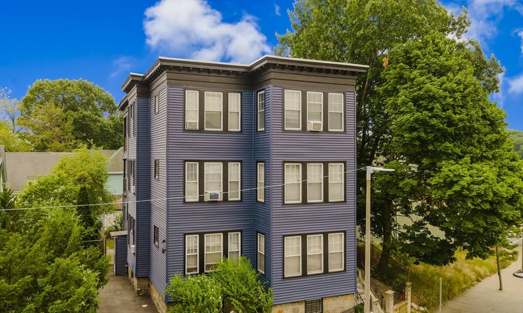 3 Family - 3 Units Up/Down at 624 Norfolk Street, Boston MA 02126, photo 15 of 38