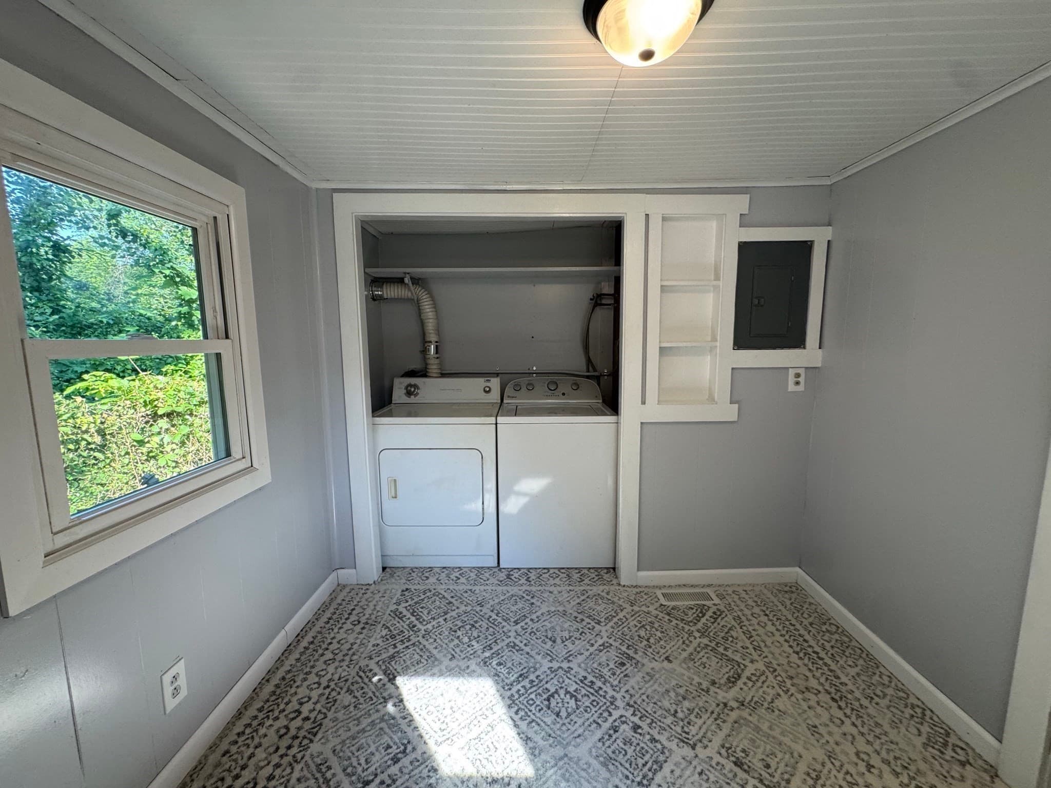 Mobile Home at 299 Miller St # E8, Ludlow MA 01056, Ludlow, photo 10 of 23