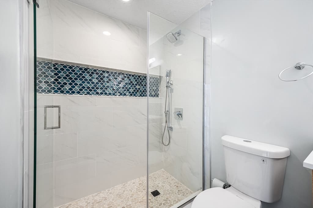 28 Margin St # A, Lynn MA 01905 photo 26