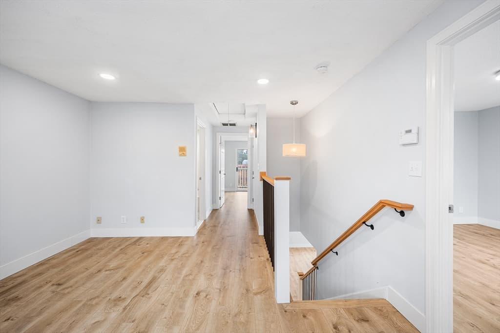 28 Margin St # A, Lynn MA 01905 photo 15