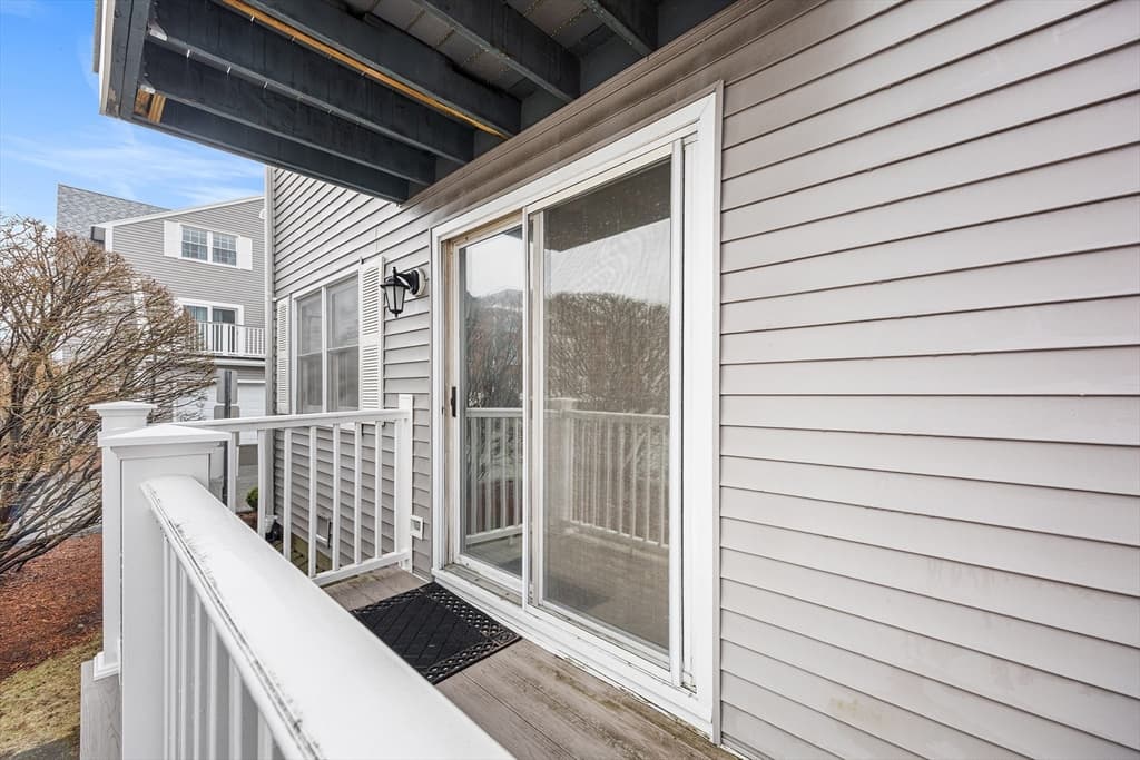 28 Margin St # A, Lynn MA 01905 photo 31