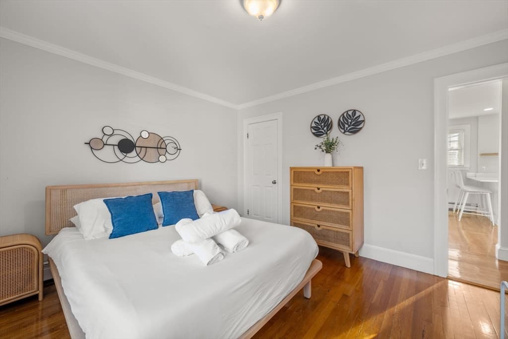 65-67 Saint James Circle, Newton MA 02458 photo 19