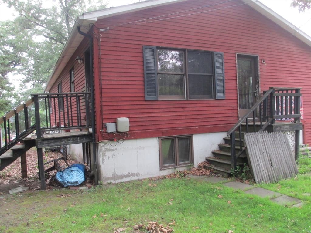 150 Carver St, Tewksbury MA 01876 photo 4