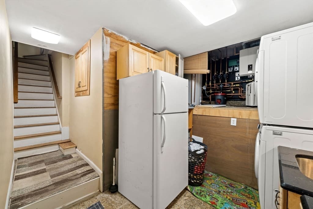 Single Family Residence at 10 Rafferty Rd, Stoneham MA 02180, Stoneham, photo 26 of 40