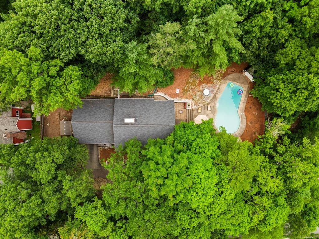 Single Family Residence at 10 Rafferty Rd, Stoneham MA 02180, Stoneham, photo 34 of 40