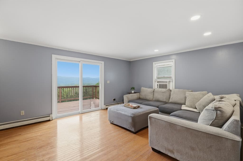1373 N Orange Rd, Athol MA 01331 photo 5