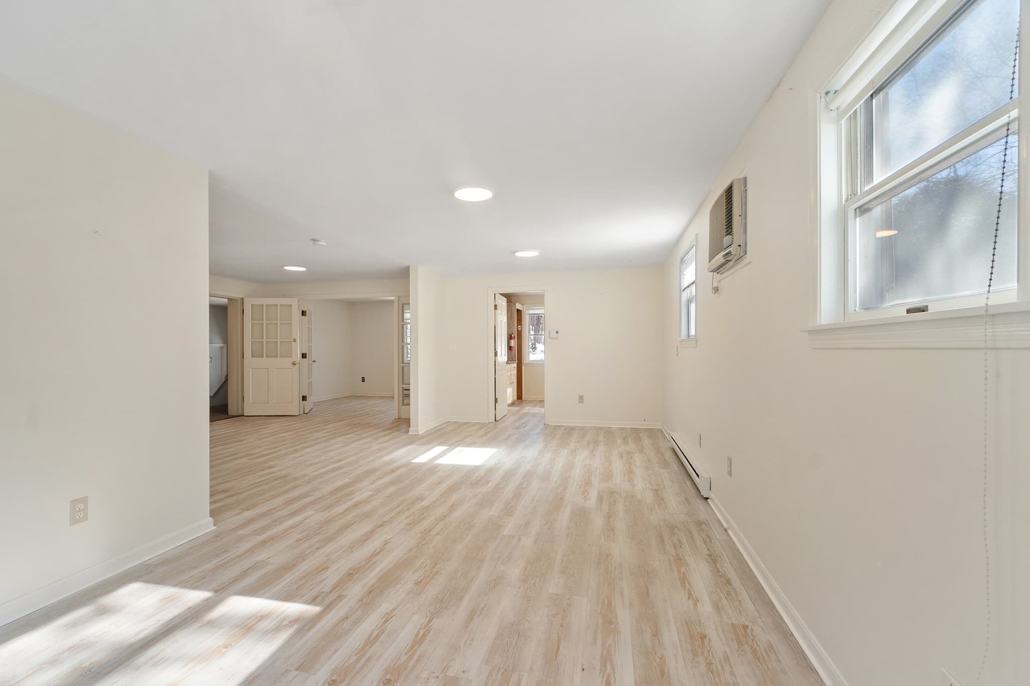 Commercial Sale at 561 Main St, Boxford MA 01921, photo 9 of 41