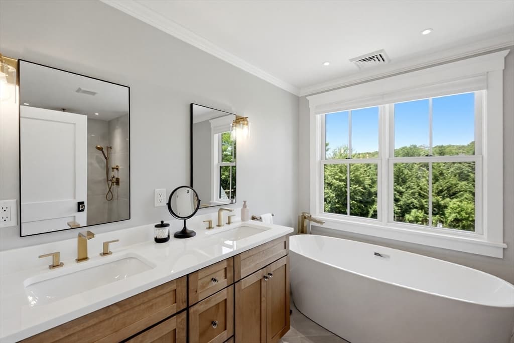 635 Santuit-Newtown Rd, Barnstable MA 02648 photo 20