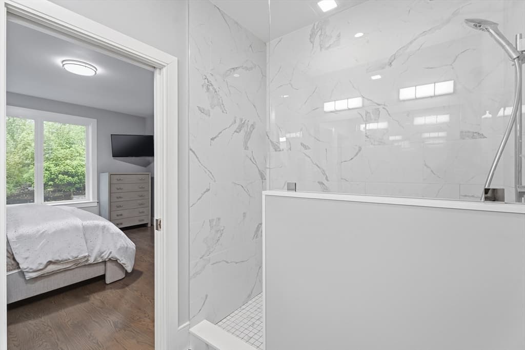 Condominium at 577 Baker St # 581, Boston MA 02132, Boston, photo 16 of 31