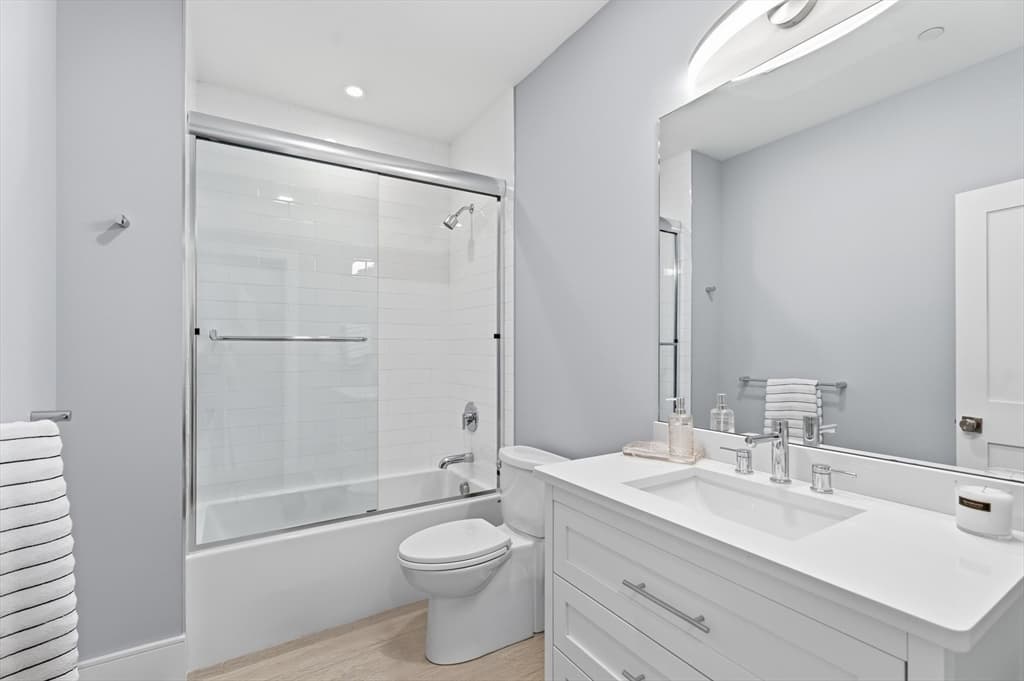 Condominium at 577 Baker St # 581, Boston MA 02132, Boston, photo 19 of 31