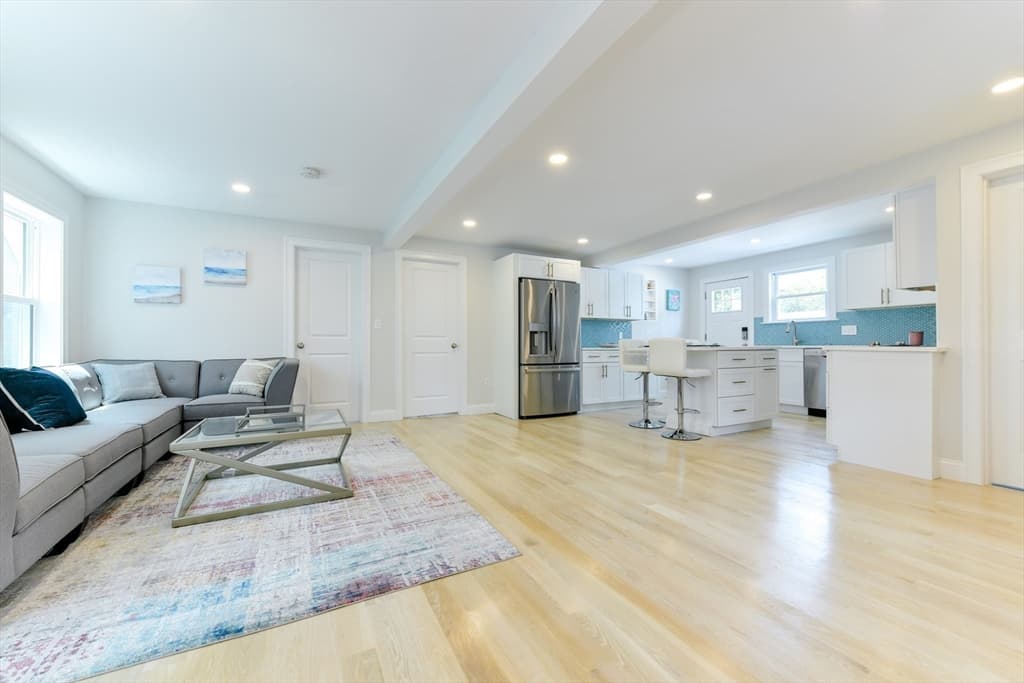 34R Underhill St # 3, Winthrop MA 02152 photo 5