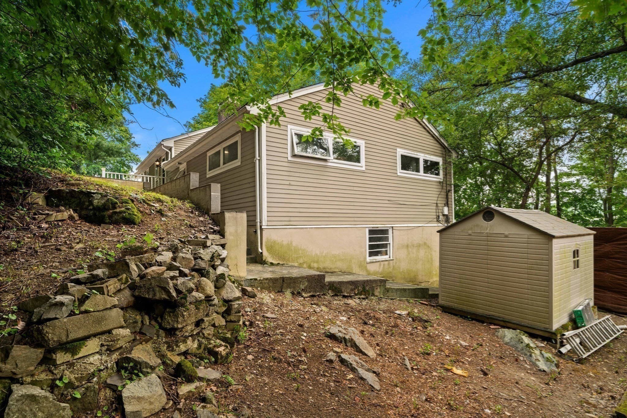 Residential at 10 Rafferty Rd, Stoneham MA 02180, photo 34 of 41