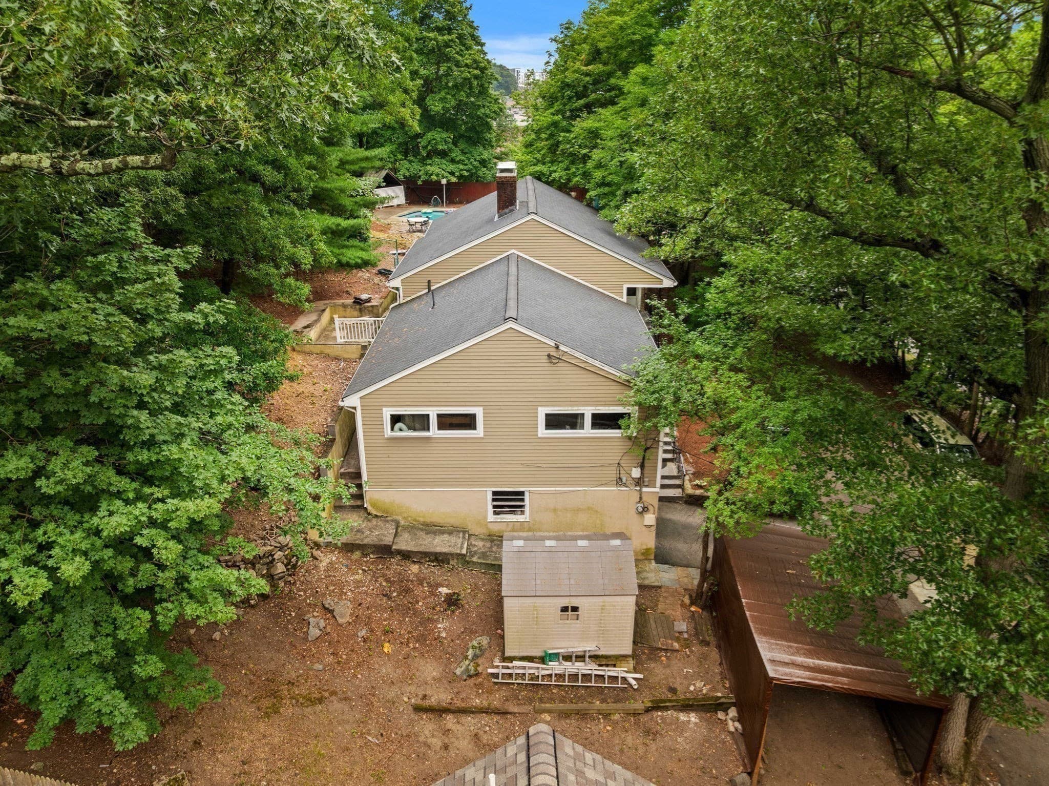 Residential at 10 Rafferty Rd, Stoneham MA 02180, photo 37 of 41