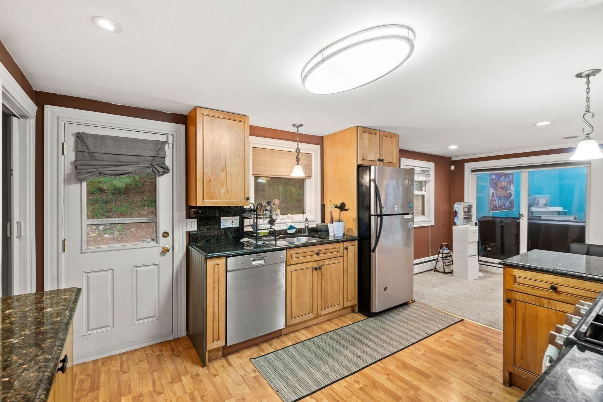 Residential at 10 Rafferty Rd, Stoneham MA 02180, photo 19 of 41