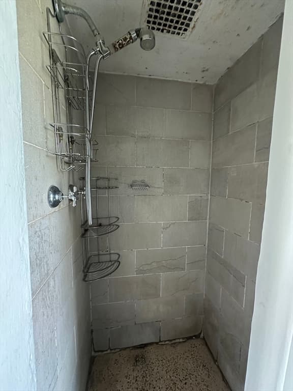 79 Academy, Chicopee MA 01020 photo 24