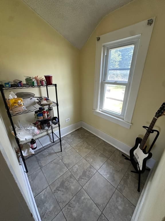 79 Academy, Chicopee MA 01020 photo 25