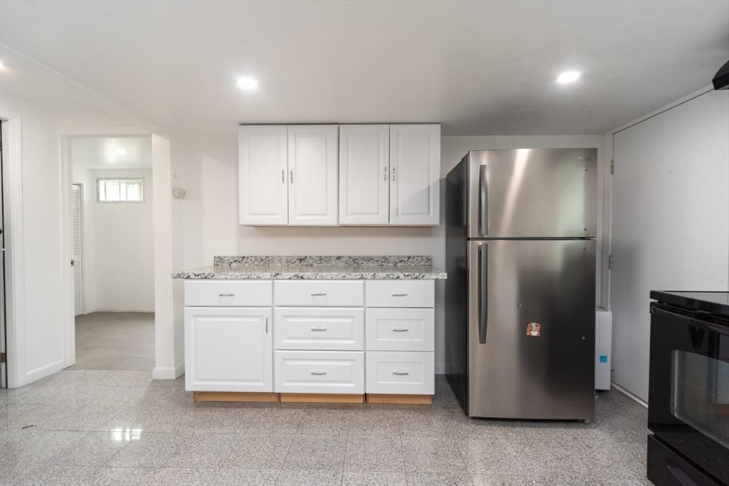 65 Tiffany Dr, Randolph MA 02368 photo 25