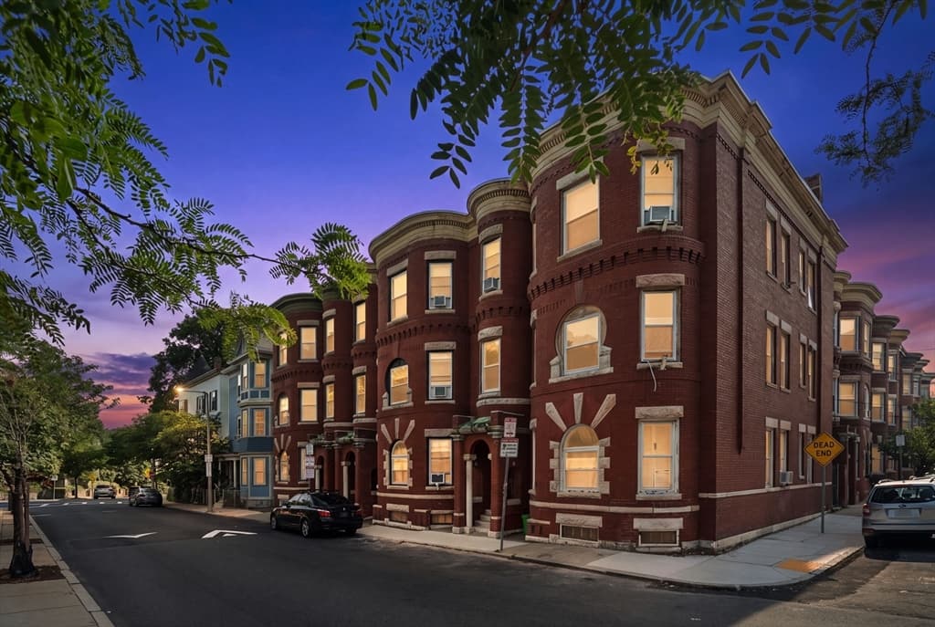 Condominium at 124 Day St # 2, Boston MA 02130, Boston, photo 25 of 25